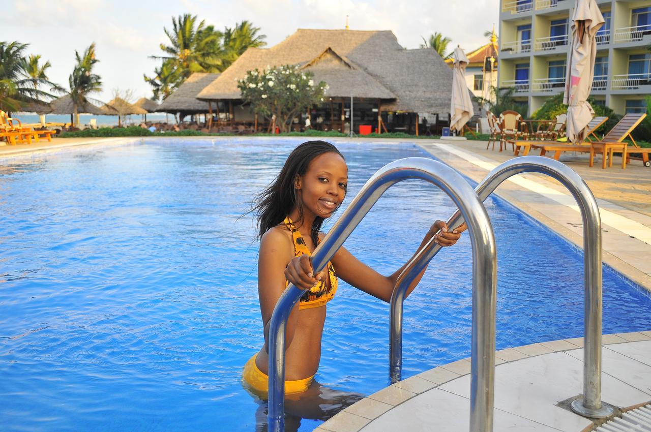 Giraffe Ocean View Hotel دار السلام المظهر الخارجي الصورة