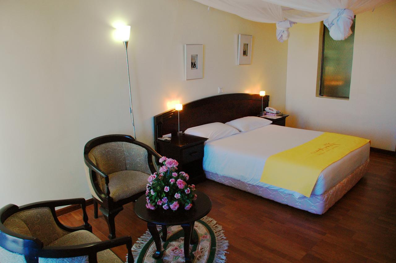 Giraffe Ocean View Hotel دار السلام المظهر الخارجي الصورة